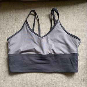 Size L Born Primitive wide band sports bra
